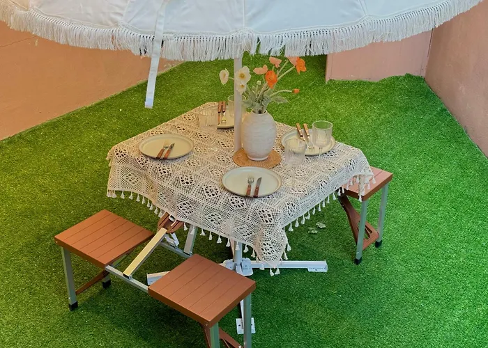 전포리안스테이#합법숙소#1층마당#퀸침대3개#방2개거실1개#전포#서면